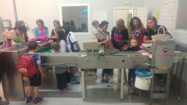 Barnetegi Udaberria Euskaltegia familias